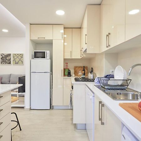 Light Apartment With Amazing Balcony, By Timecooler Lisboa Exteriör bild
