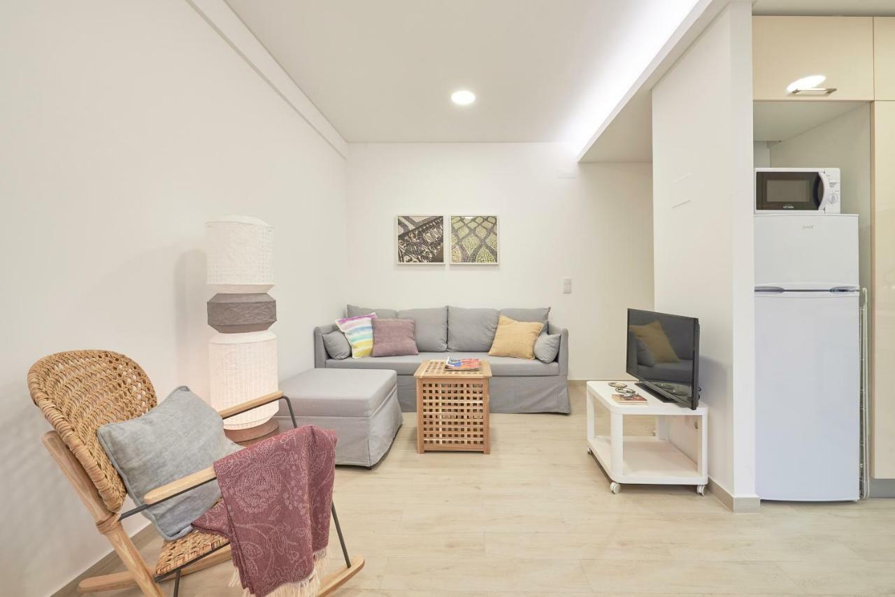 Light Apartment With Amazing Balcony, By Timecooler Lisboa Exteriör bild