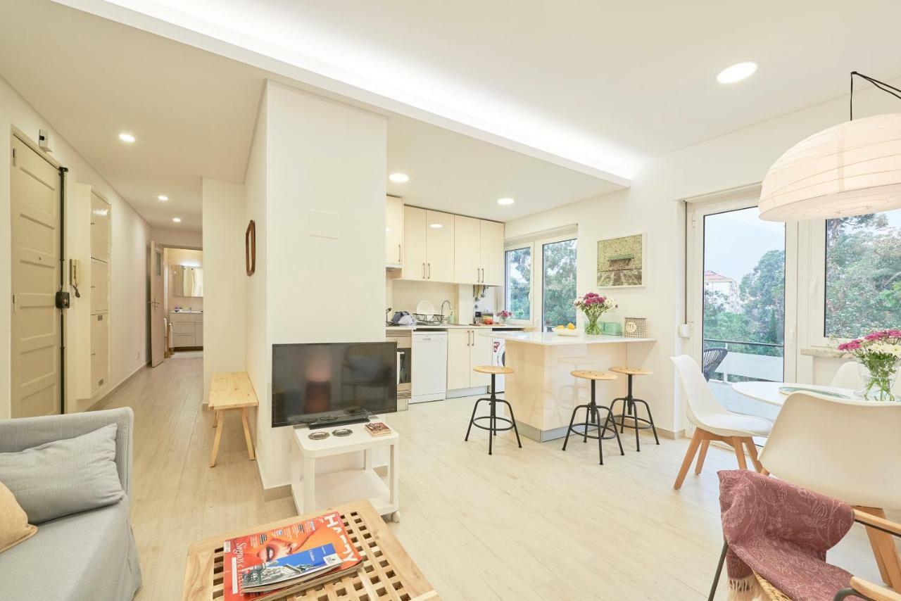 Light Apartment With Amazing Balcony, By Timecooler Lisboa Exteriör bild