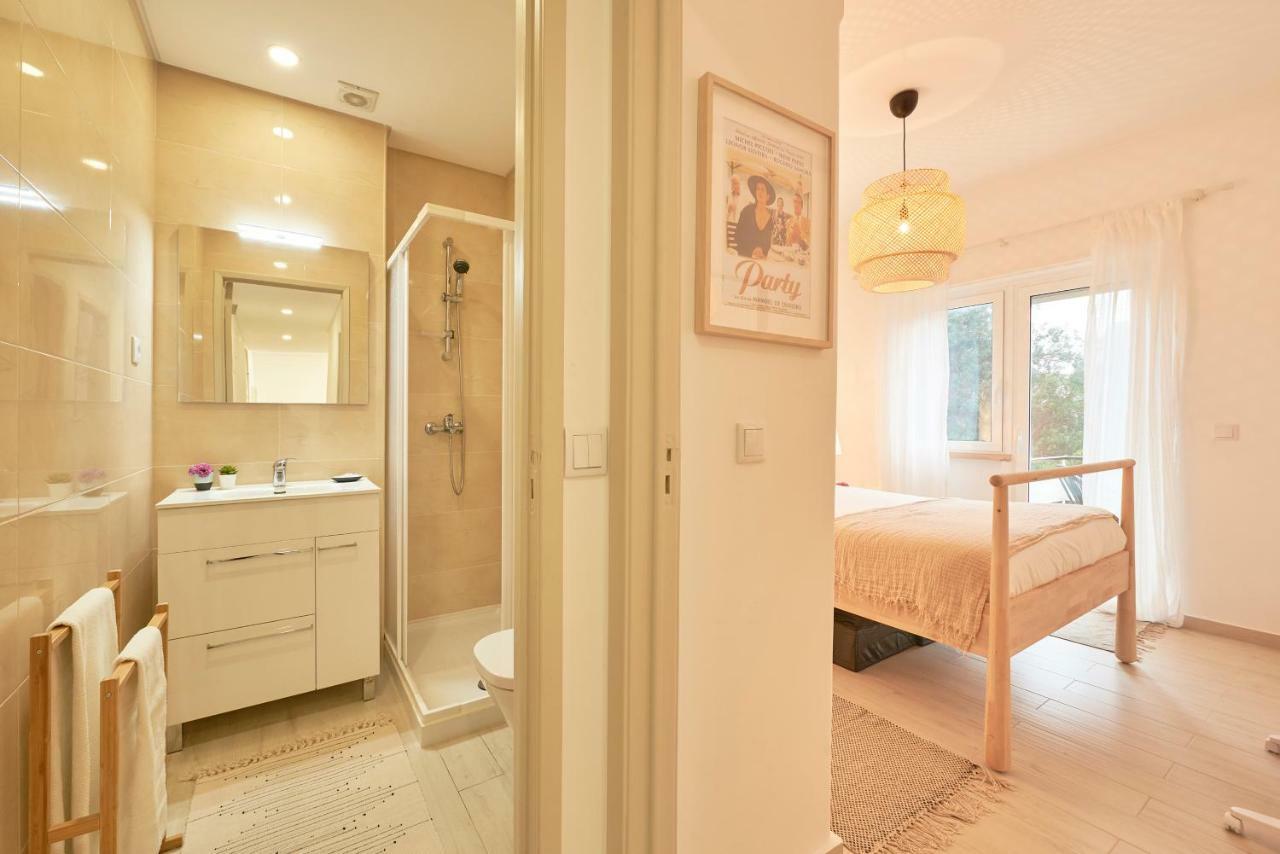 Light Apartment With Amazing Balcony, By Timecooler Lisboa Exteriör bild